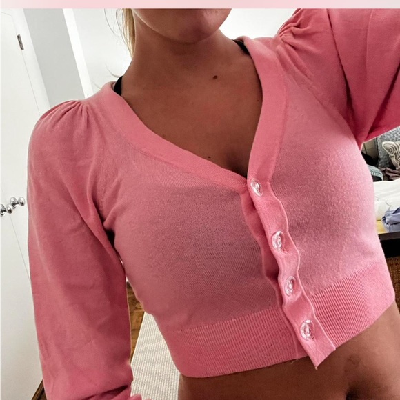 & other stories cropped pink sweater - Picture 3 of 8